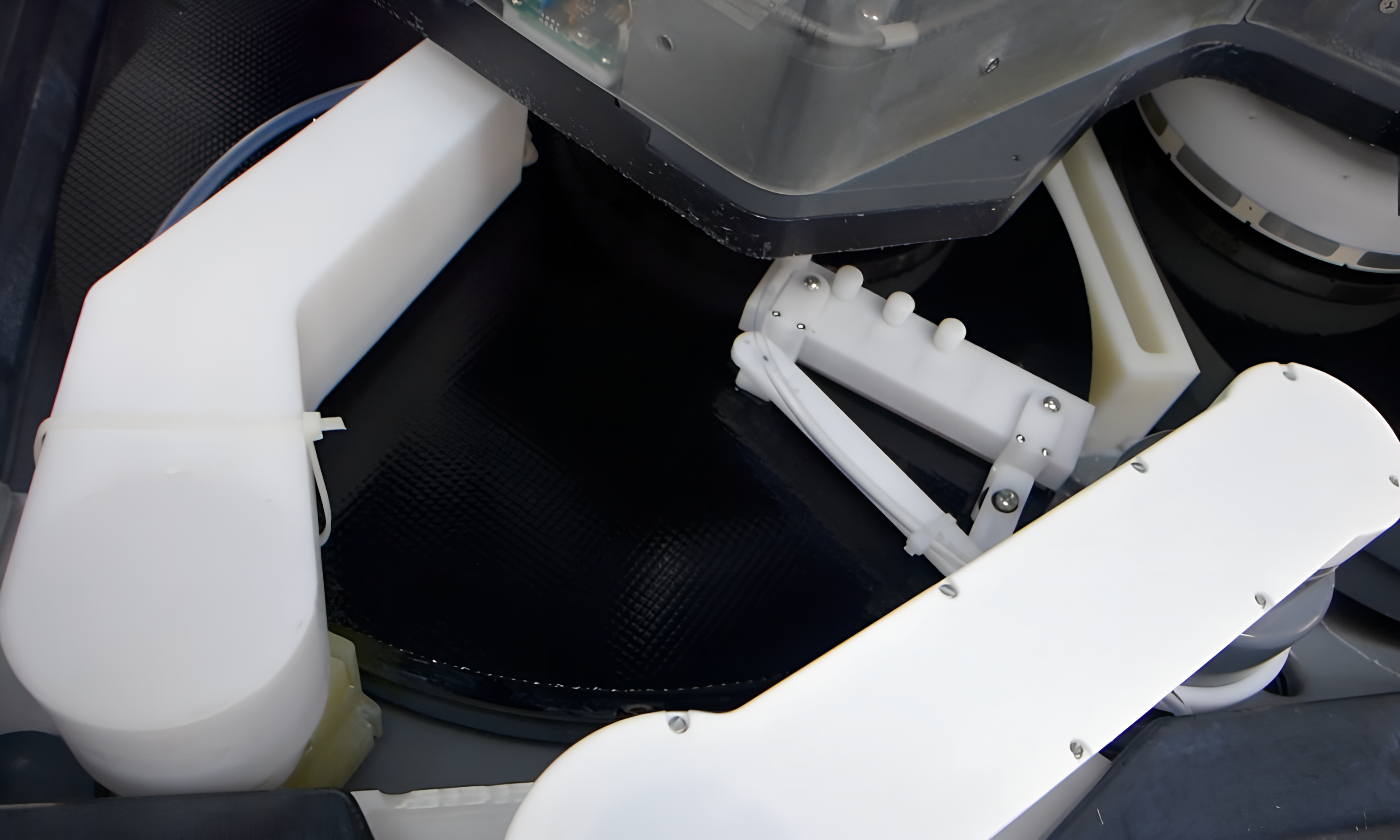 SIS-100MI installed on AMAT Mirra polisher